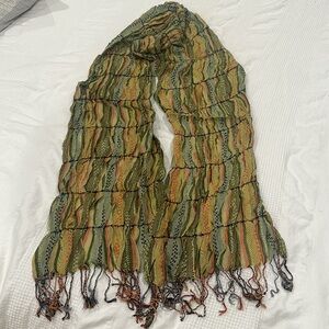 Green scarf NWT